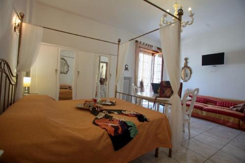 Instalaciones, ZO. NE. Baroque B&B in Lecce