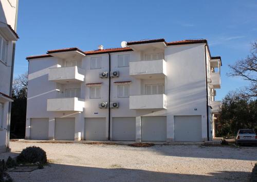 Apartments with parking space Rogoznica - 13684, Rogoznica (photo 3)