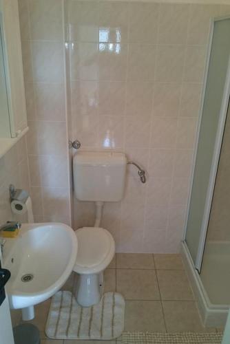 Apartments with parking space Rogoznica - 13684, Rogoznica (photo 10)