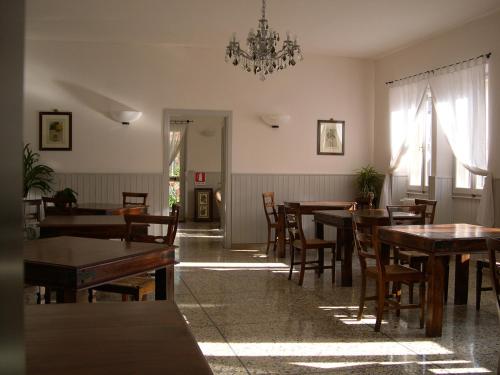 Ресторан, Locanda La Pieve Hotel in Семпроньяно