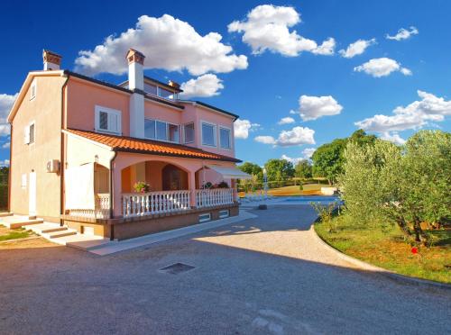 Apartment Kapelica 870