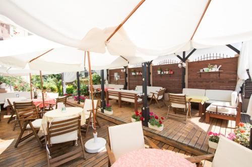 Restaurant, Hotel Damyanoff in Lozenets