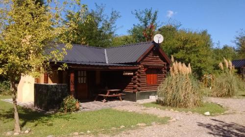 2 bedrooms, 3 beds