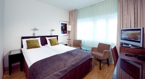 Economy Double Room with Evening Meal