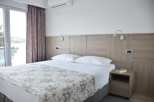 Beachfront Apartments - Villa Vita