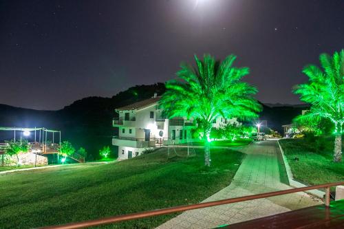 Estate Kares - image 2
