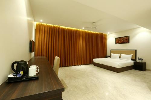 Centrum Hotel by Brijwasi, Mathura (Foto 10)
