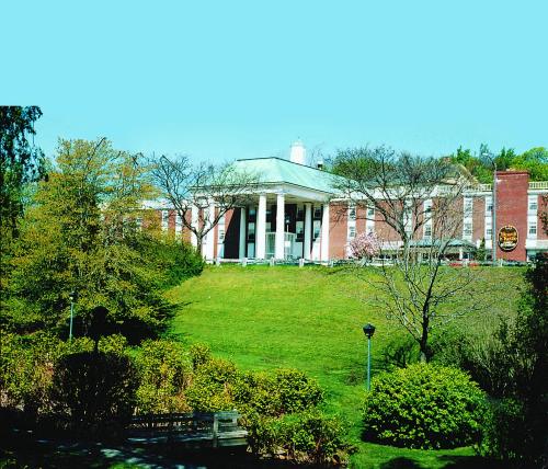 John Carver Inn & Spa in Plymouth, USA