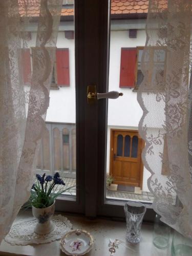 Vedere, Omas Schmuckkästle (Omas Schmuckkastle) in Lauingen (Donau)