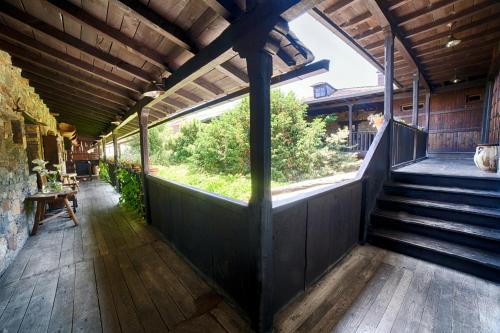 La Moncloa de San Lazaro La Moncloa de San Lazaro