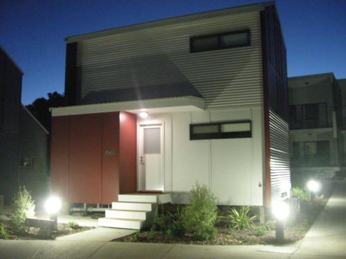 フートプリンツ プレストン ビーチ