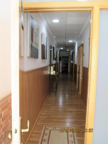 Vestabils, Hostal Banderas in Los Encinares