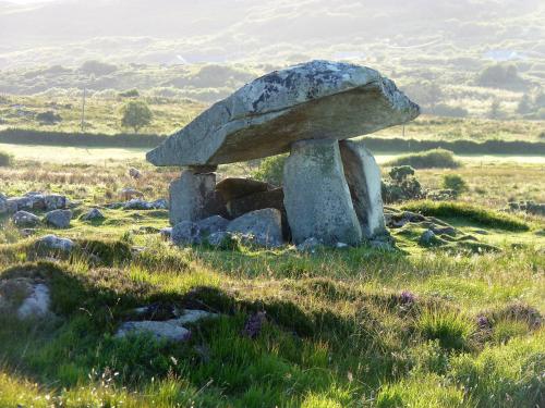 Cromlech Cottage