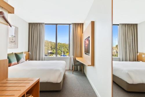 Mantra Hotel at Sydney Airport - image 3