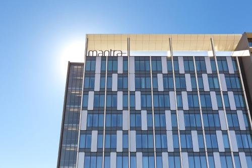 Mantra Hotel at Sydney Airport - image 2