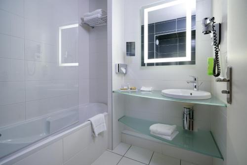 Ibis Styles Lyon Gorge de Loup Saphir, Lione (foto 4)