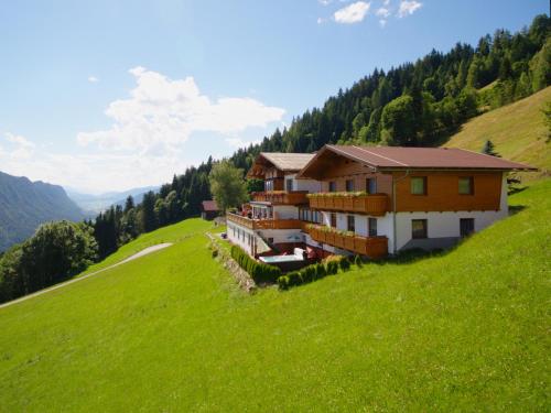 B&B Schladming - Pension Bergbauernhof Irxner - Bed and Breakfast Schladming