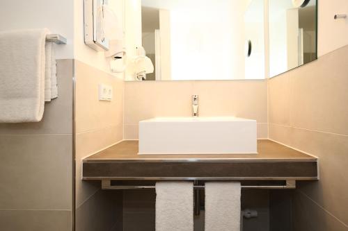 Landhotel Potsdam Room Type - Standard Triple Room