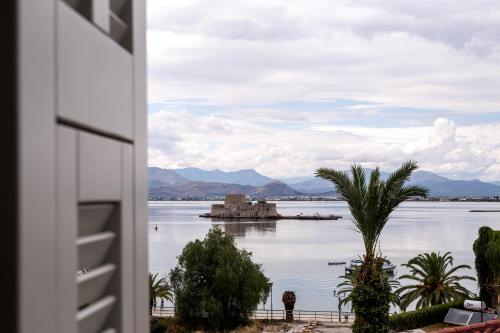  Gambello Luxury Rooms, Nafplio bei Mykines