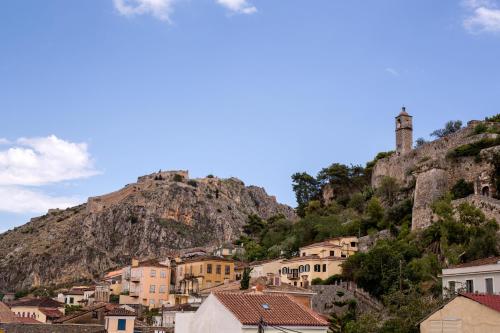 Gambello Luxury Rooms Gambello Luxury Rooms is perfectly located for both business and leisure guests in Nafplion. The property offers a wide range of amenities and perks to ensure you have a great time. Service-minded sta