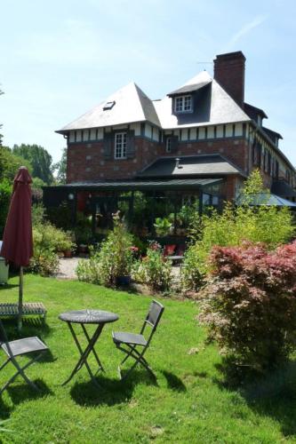 Skats, Chambres d'Hotes & SPA Le Chat Chez Qui j'Habite in Saint Aubin Sur Mer (Haute-Normandie)