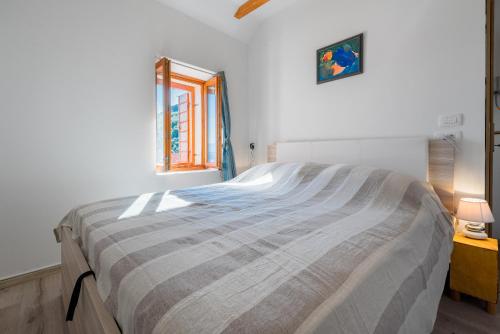  Apartment Pod Kastilom, Pension in Jelsa