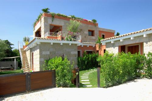 Villa Via del Tirreno 73
