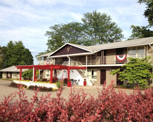 Vinehurst Inn & Suites - Accommodation - Hammondsport