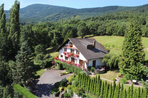 La Maison Fleurie - Pension de famille - Dieffenbach-au-Val