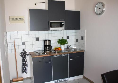 Gast und Weinhof Beim Schneemann - image 5