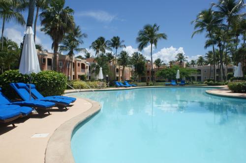 

Acqualina Beach House