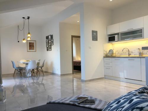 ห้องครัว, Apartments Ladesta in ลาสโตโว