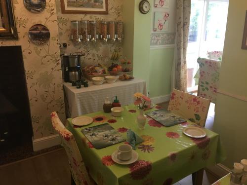 Ételek és italok, Jasmine House in Newquay Vízpart