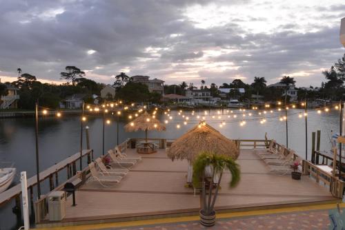Bay Palms Waterfront Resort - Hotel and Marina - main image