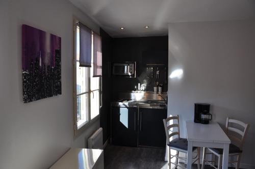 Appart'Hotel Saint-Michel - image 2