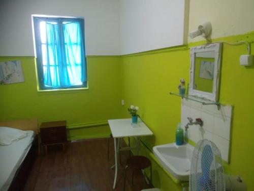 Twin Room with Shared Toilet