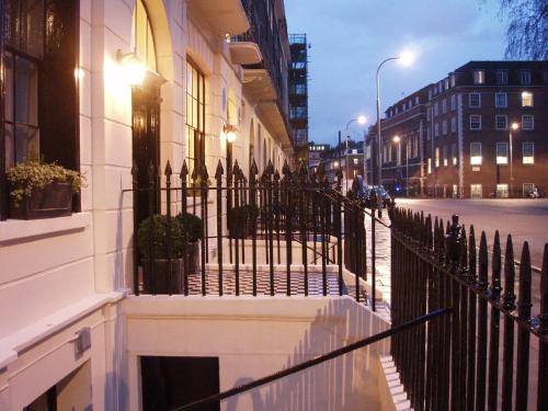The Goodenough on Mecklenburgh Square - image 5