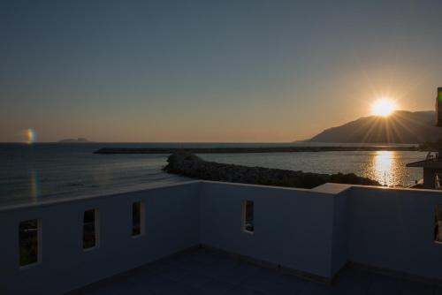  Golden Sun, Pension in Kokkinos Pyrgos