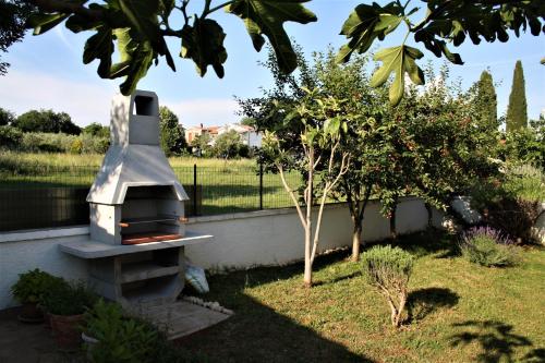 Haus Magnolia – Tar-Vabriga, IA