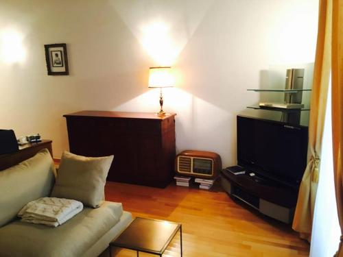 SUITE (bedroom & living room), Milán (fotografie 3)