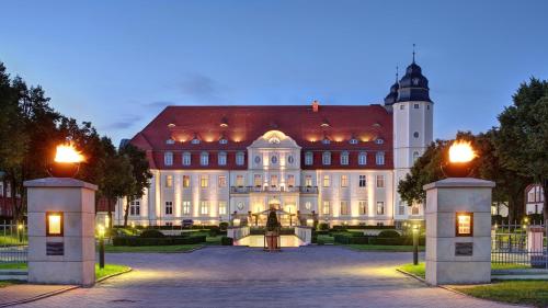 SCHLOSS Fleesensee in Göhren-Lebbin, Deutschland