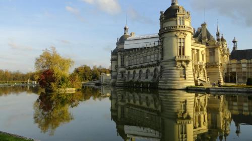 Garden Studio Chantilly in Chantilly