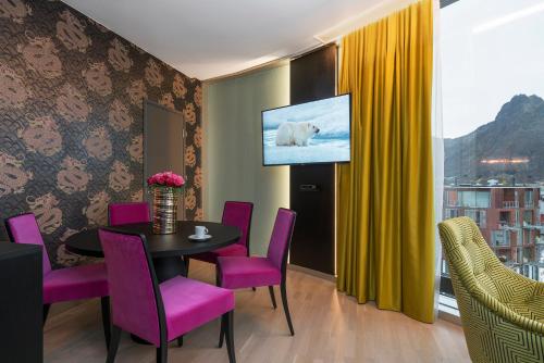 Thon Hotel Lofoten - image 5