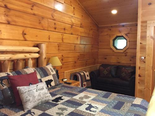 Mountain Blessings – Pigeon Forge, TN