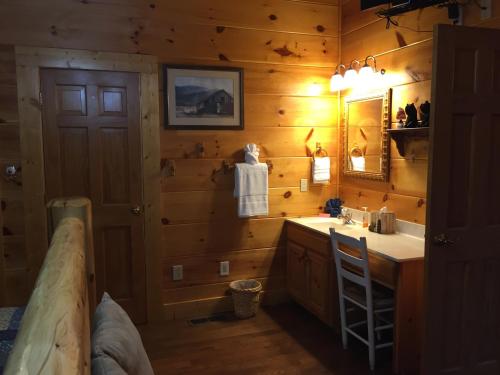 Mountain Blessings – Pigeon Forge, TN