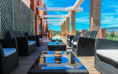ระเบียง/ชานเรือน, โรงแรมโกลีนา โดส โมวโรส (Hotel Colina Dos Mouros) in ซีฟล์ว