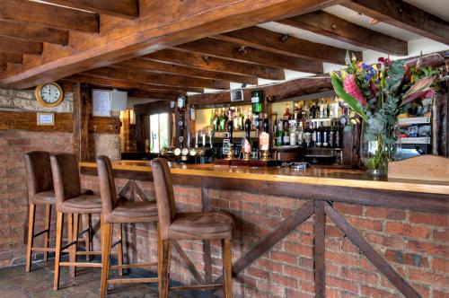 White Hart Hotel - image 9