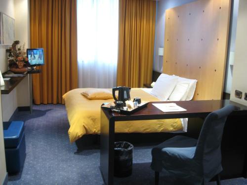 Hotel IMPERATORI, Řím (fotografie 9)