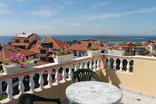 Junior Suite with Sea View room in Hotel Bobchev