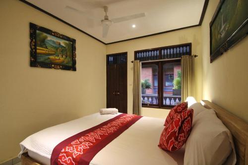 Happy Inn Ideally located in the Ubud area, Happy Inn promises a relaxing and wonderful visit. Offering a variety of facilities and services, the property provides all you need for a good nights sleep. Service